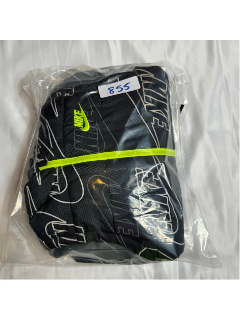 Boys Nike Black Gray Just Do It Puffer Vest 4T